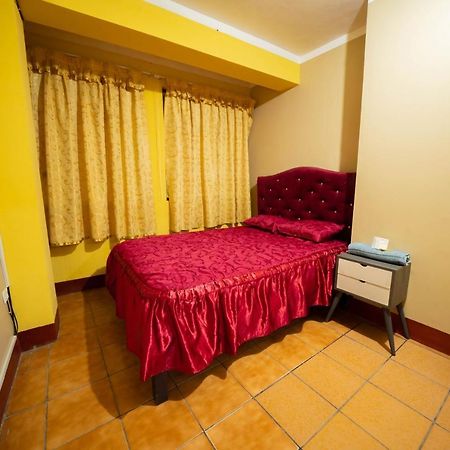Hostal Tarapaca Hotel Huánuco Екстериор снимка