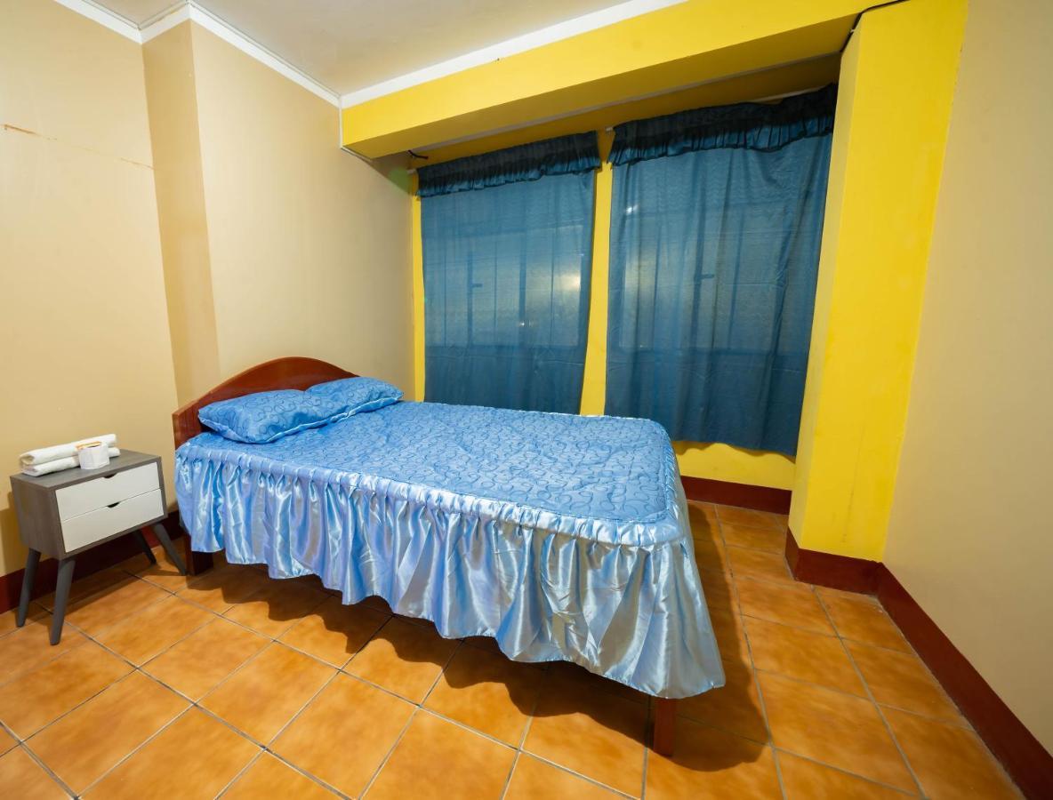 Hostal Tarapaca Hotel Huánuco Екстериор снимка